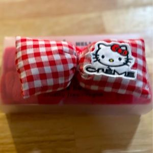 Crème Hello Kitty red gingham plush spa headband NIB